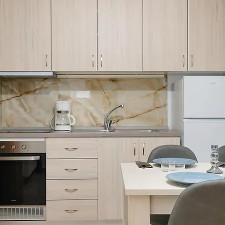 Apartment Avli 1976 *