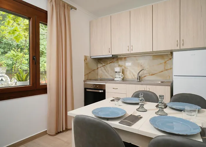 Avli 1976 Panagia (Thasos)